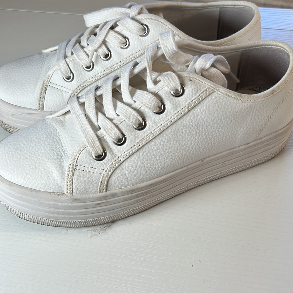 Steve Madden platform sneakers